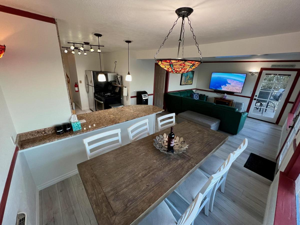 Catalina Two Bedroom View Home Avalon Bagian luar foto